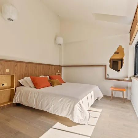 Apartment Maison Sevre Babylone Paris